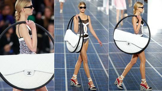 自行車輪胎還是方向盤?香奈兒新款呼啦圈包造惡搞