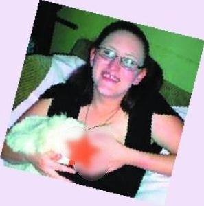 ����ĸ�Hĸ��ι�B���ﹷ��֩�롱���꣬����90��С�ÔD��ιС����Ӣ�����x�V����������֭ιŮ����С��