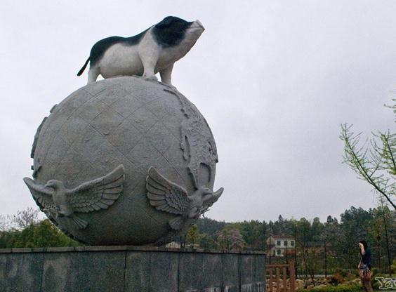 ���M��·�p�D�·�Σ���·߅����կ�Bֳʾ���@�Ļ��V���ϵ�һ���8�׸ߵ������i���ܣ����B���䡣