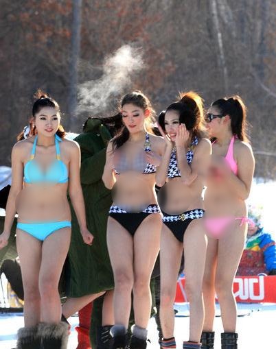 �����б���ػ�ѩ���e�k���Ȼ��ἰʢ�bȤζ��ѩ���ݡ����Ȼ�����Ůģ�؁����ж�ɇ�