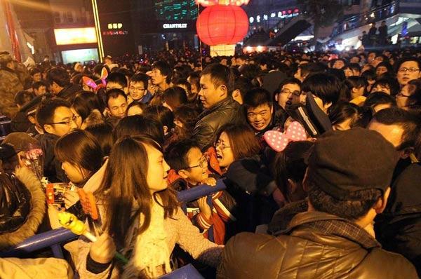 ��(sh��)������Ԫ����(ji��)�^���˔D����չ���F(xi��n)���޺�һƬ�M�D