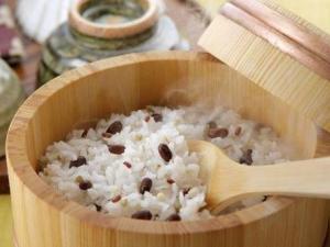 哺乳期吃大米有什么好處?哺乳期吃大米的做法