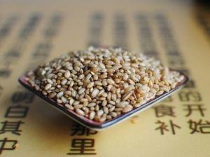 哺乳期吃糙米有什么好處?哺乳期吃糙米的做法