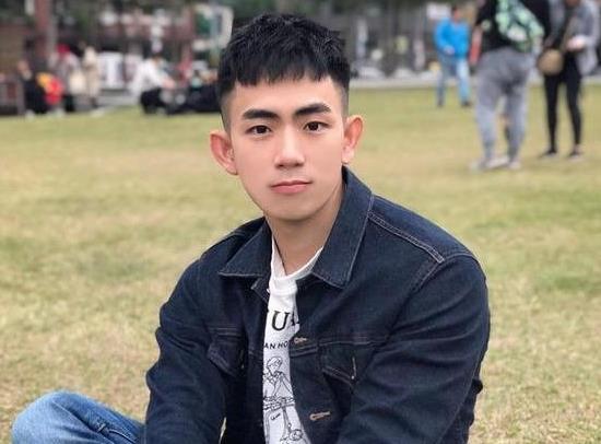 想做碎蓋頭發型怎么和理發師說?碎蓋摩根燙怎么打理?