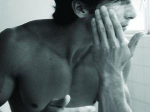 精液帶血是怎么回事？精液帶血的原因