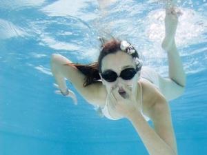 女性經期前后可以游泳嗎?經期幾天后可以游泳