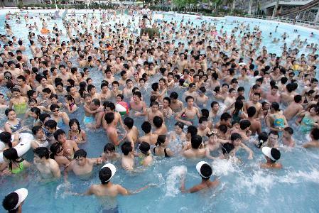 女性經(jīng)期前后可以游泳嗎?女性經(jīng)期幾天后可以游泳