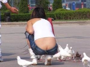 春季女性保健:警惕低腰褲對女性的傷害