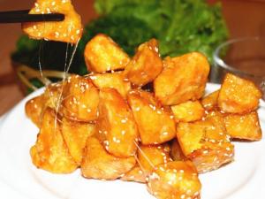 拔絲紅薯怎么做好吃?拔絲紅薯的做法