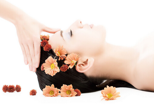 夏季喝什么花茶可以美容?玫瑰普洱茶的做法