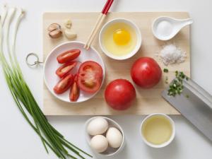 西紅柿和雞蛋的營養價值-番茄炒蛋的做法