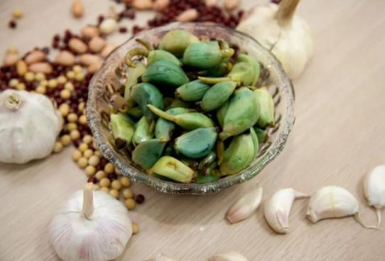 泡臘八蒜用什么醋比較好?臘八蒜怎么做好?