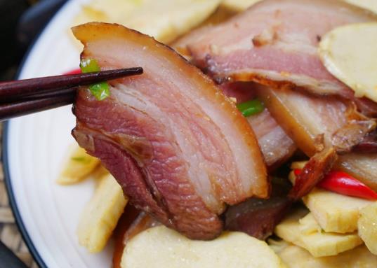 臘肉如何儲藏才不會發霉?食用臘肉的注意事項