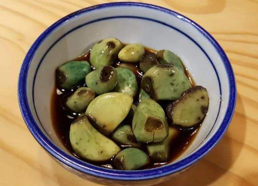 吃臘八蒜可以吃蝦嗎?吃臘八蒜可以喝可樂嗎