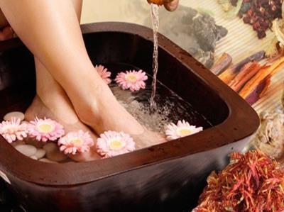 哪些人不宜做中藥足浴?做中藥足浴的注意事項