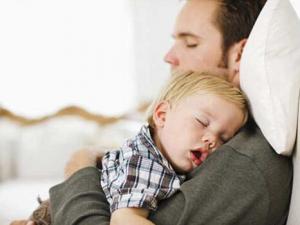 睡覺流口水怎么辦?小孩睡覺流口水是怎么回事