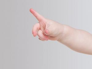 寶寶手指上起小水泡怎么辦?起水泡很癢怎么辦