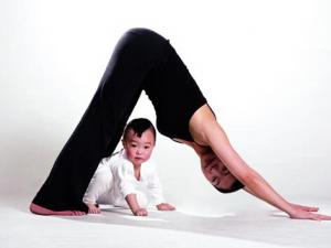 親子瑜伽是什么?親子瑜伽的好處