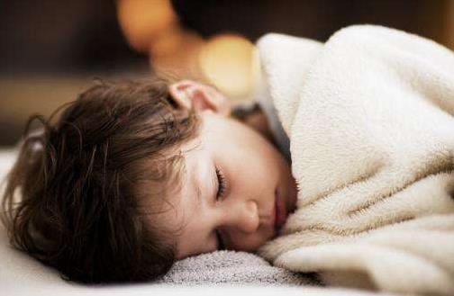 寶寶每天睡多久最科學?如何保證寶寶的睡眠時間