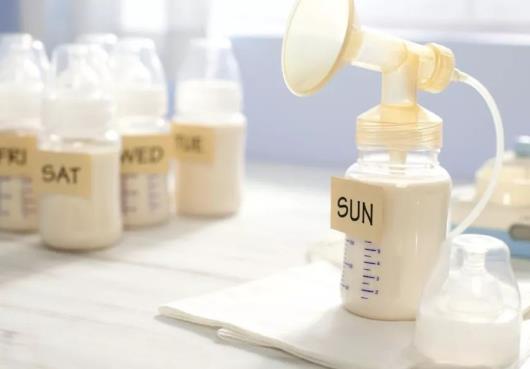 母乳解凍了還能再凍嗎?母乳袋怎么排空空氣?