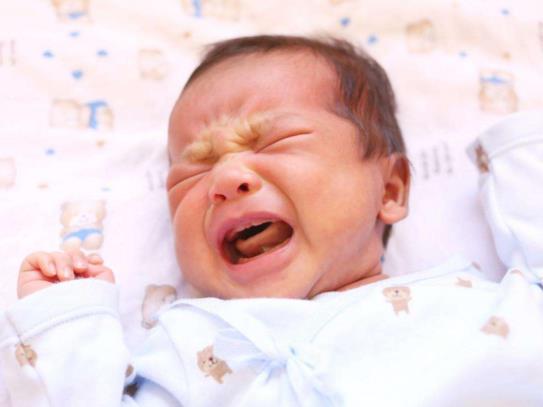 寶寶退黃疸要多久?黃疸對小孩的腦有傷害嗎