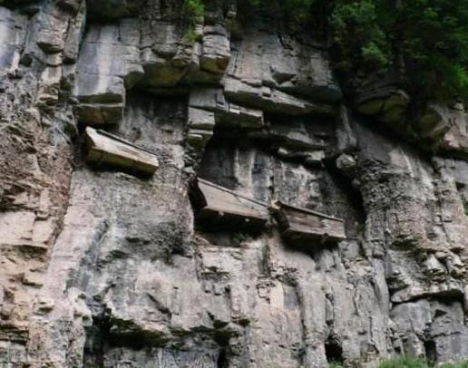 世界十大恐怖之地排行榜,墨西哥娃娃島讓人看了就想逃!