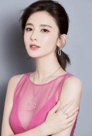 中國十大素顏美女排行榜,王麗坤堪稱素顏女神