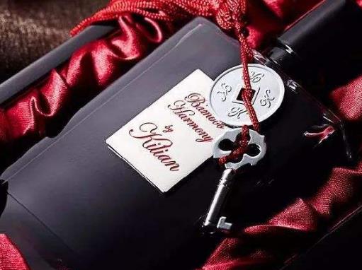 十大男士香水排名,CHANEL蔚藍(lán)男士淡香水、KENZO風(fēng)之戀有氣質(zhì)