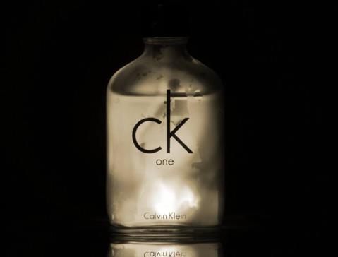 十大留香持久的香水排名,蘭蔻奇跡香水、CK ONE留香很久