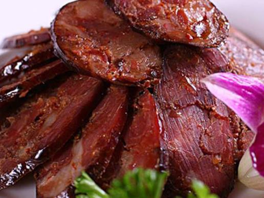 烏魯木齊十大名小吃排名,羊肉串、熏馬腸都是特色