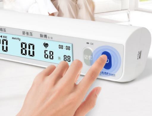 家用血壓計(jì)排行,魚躍電子血壓計(jì)YE680B自帶語音播報(bào)