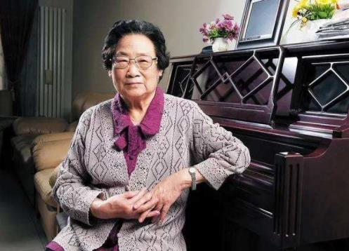 百度沸點(diǎn)2019十大年度人物,屠呦呦被稱為20世紀(jì)最偉大科學(xué)家之一