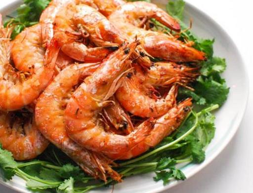 大連十大名小吃排名,五彩雪花扇貝爽口,李老湯拉面是老字號