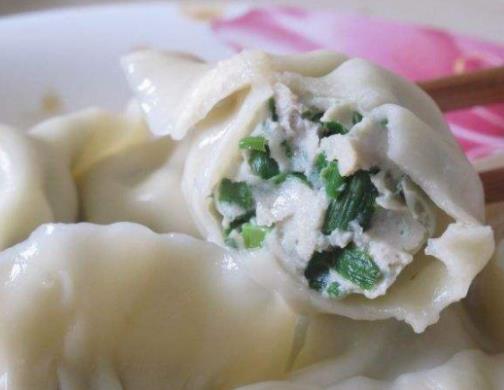 大連十大名小吃排名,五彩雪花扇貝爽口,李老湯拉面是老字號