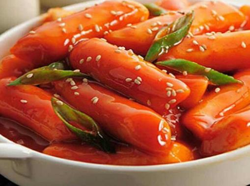 十大沈陽西塔美食排名,辣炒年糕回味無窮,牛窩骨湯營養豐富