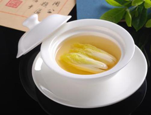 中國十大最難做的菜,中東烤全駝、佛跳墻都要專業廚師做