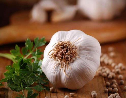 十大最強(qiáng)排毒食物排行榜,豬血有解毒作用,綠豆可降低膽固醇