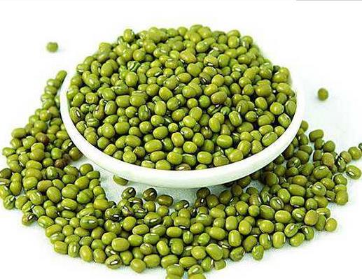 十大最強(qiáng)排毒食物排行榜,豬血有解毒作用,綠豆可降低膽固醇