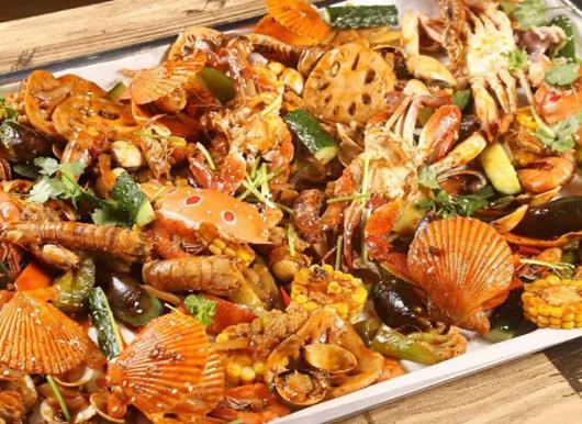 湖州十大美食店排行榜,羊家疆燒烤熱度高、私家小廚知名度高