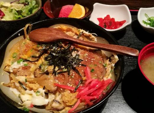 哈爾濱美食店排行榜,紅博中央公園食林、松花江索道星空夜宴十分愜意