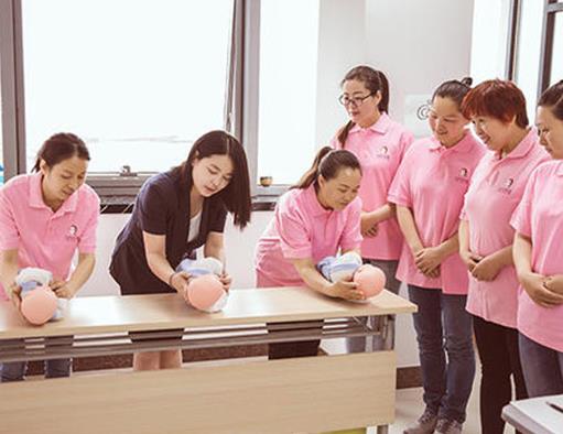 女生冷門又高薪的職業排名,電商行業、高級時尚形象設計師收入很高