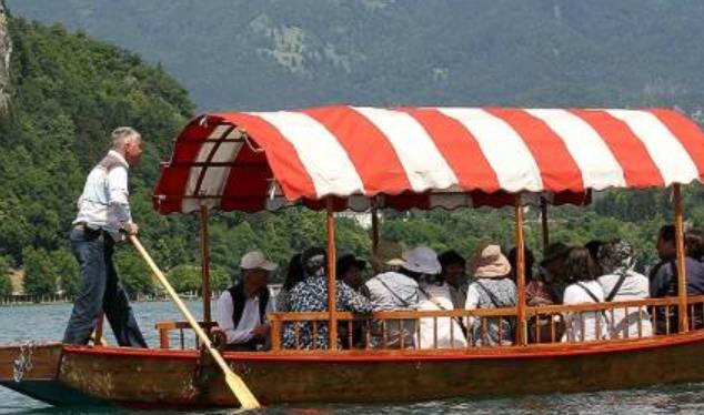 歐洲十大絕美小鎮旅游景點排行 五漁村是五個依山傍海的小村莊