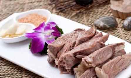 青海西寧特色小吃排行榜 手抓羊肉質嫩滑軟