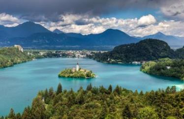 冬季全球最迷人的冰雪城市排行榜 納爾登厚重的城墻