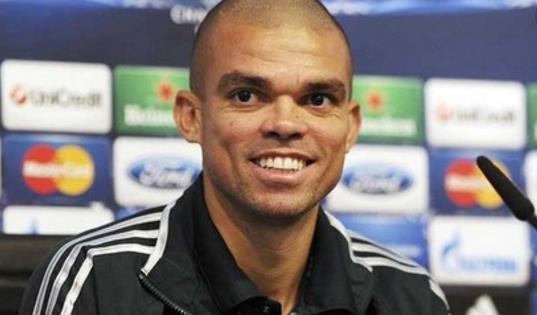 當世足壇十大頂級中衛(wèi)排行榜 現(xiàn)今足壇前十名頂級中衛(wèi)有哪些