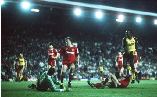 足壇歷史上十大絕殺排行榜 盤點足壇經典絕殺球