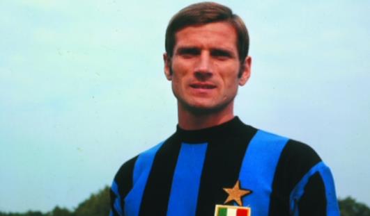 足壇十大超級左后衛(wèi)排行榜 足壇最厲害的左后衛(wèi)都有誰