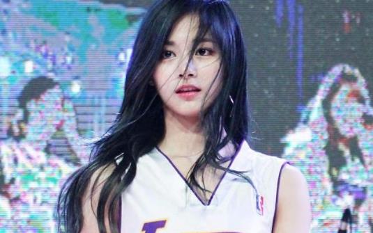 韓網(wǎng)票選南韓最美女愛豆排行榜 韓國前十名最美女明星排名