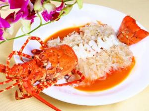 吃龍蝦有什么好處?龍蝦的營養價值和食療功效