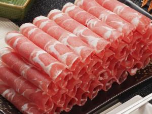洗肉的禁忌你知道嗎?不要用熱水洗肉